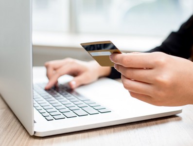 ВС защитит потребителей при покупках в иностранных онлайн-магазинах