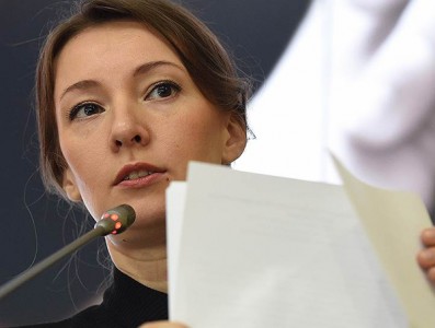Анна Кузнецова намерена контролировать трудоустройство и предоставление жилья выпускникам-сиротам